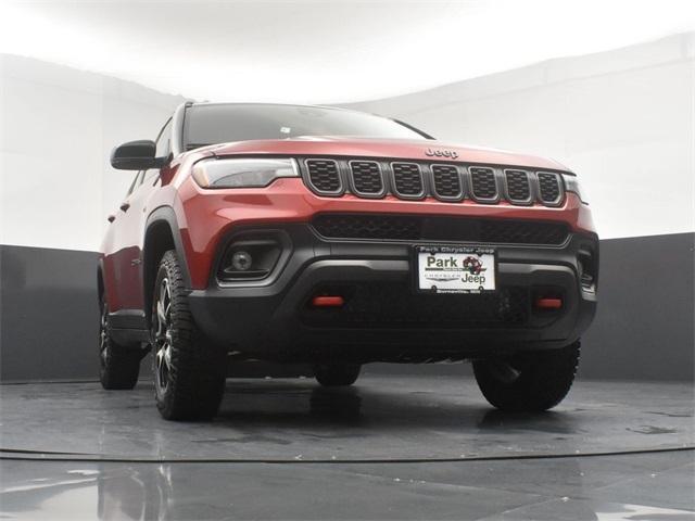 new 2024 Jeep Compass car, priced at $32,160