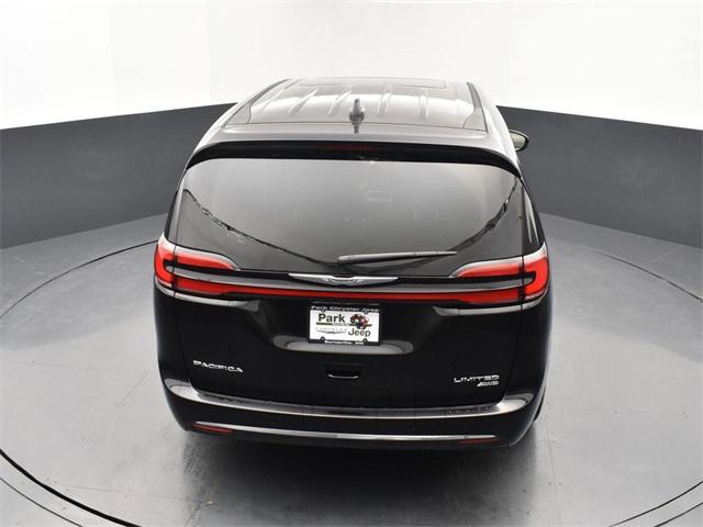 new 2024 Chrysler Pacifica car, priced at $47,660