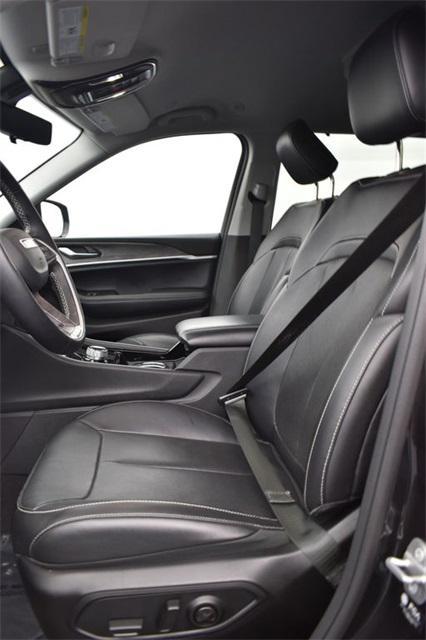 used 2022 Jeep Grand Cherokee L car, priced at $35,729