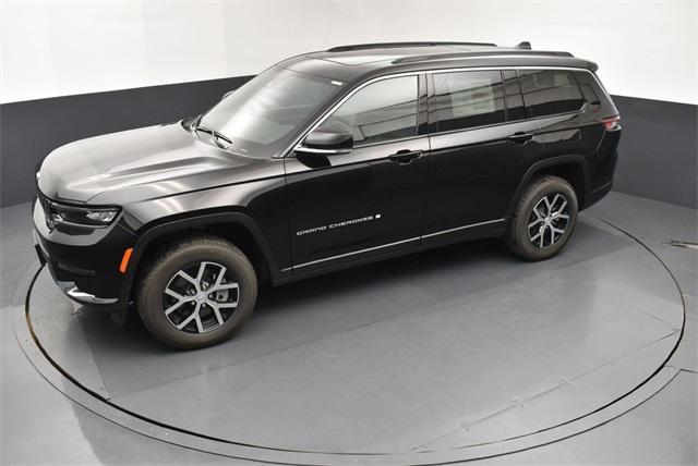 new 2025 Jeep Grand Cherokee L car, priced at $42,635