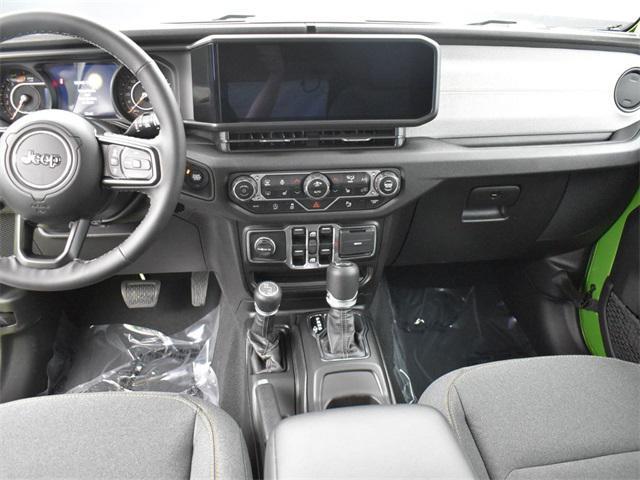 new 2025 Jeep Wrangler car, priced at $48,456