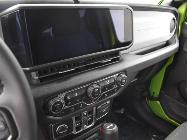 new 2025 Jeep Wrangler car, priced at $48,456