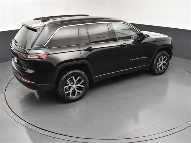 new 2025 Jeep Grand Cherokee car, priced at $44,035