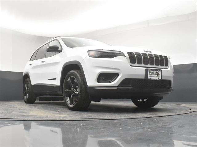 used 2023 Jeep Cherokee car, priced at $30,343