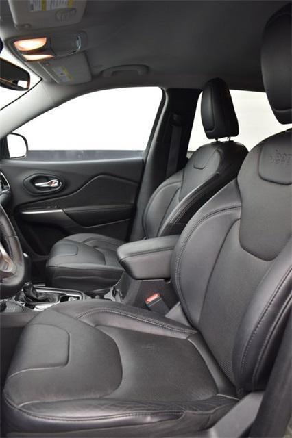 used 2020 Jeep Cherokee car, priced at $21,733