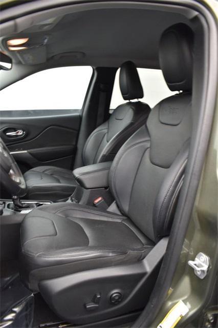 used 2020 Jeep Cherokee car, priced at $21,733