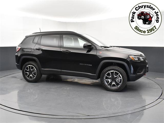 new 2024 Jeep Compass car, priced at $35,935