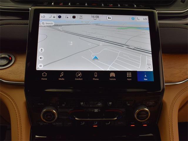 new 2025 Jeep Grand Cherokee car, priced at $60,915