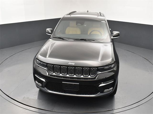 new 2025 Jeep Grand Cherokee car, priced at $60,915