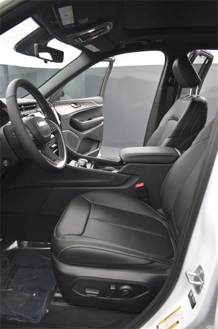 new 2025 Jeep Grand Cherokee 4xe car, priced at $56,910