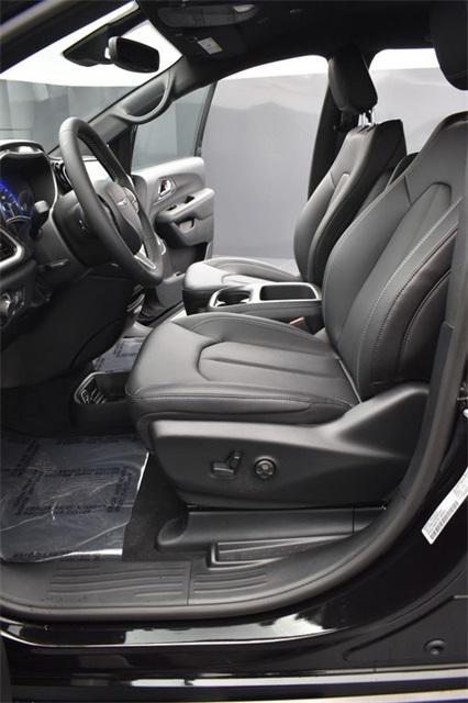 new 2025 Chrysler Voyager car, priced at $39,891