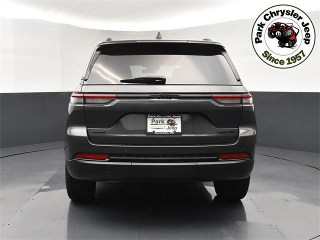 new 2025 Jeep Grand Cherokee car, priced at $45,390