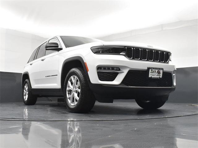 used 2022 Jeep Grand Cherokee car, priced at $34,353