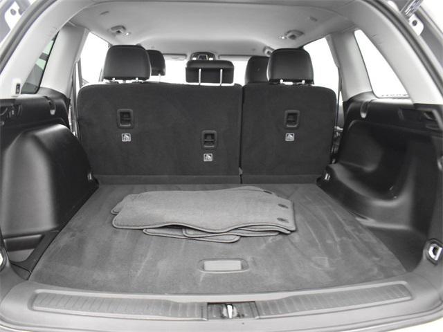 used 2022 Jeep Grand Cherokee car, priced at $34,353