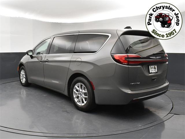 new 2025 Chrysler Pacifica car, priced at $43,107