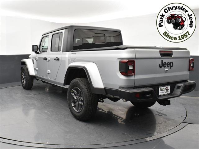 new 2024 Jeep Gladiator car, priced at $46,073