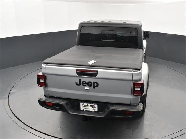 new 2024 Jeep Gladiator car, priced at $46,073