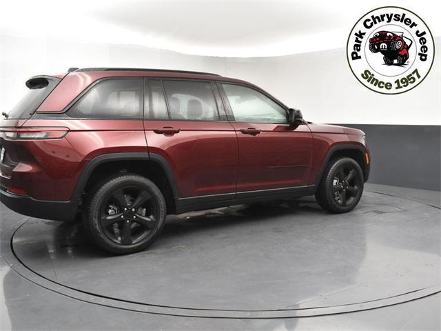 new 2025 Jeep Grand Cherokee car, priced at $52,188