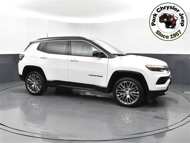 new 2024 Jeep Compass car, priced at $44,465