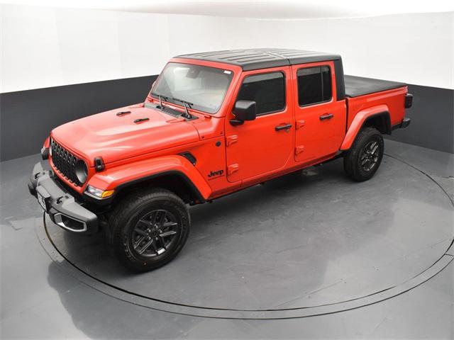 new 2024 Jeep Gladiator car, priced at $43,834