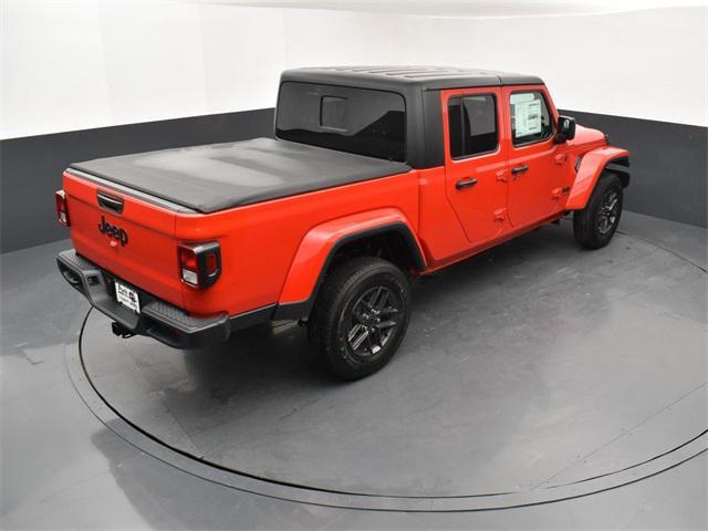 new 2024 Jeep Gladiator car, priced at $40,505