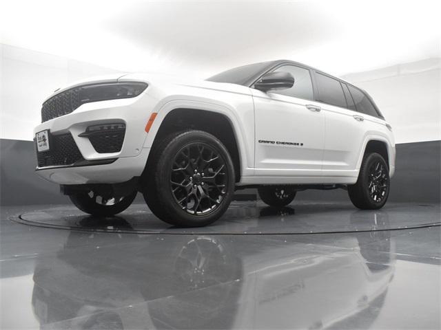 new 2025 Jeep Grand Cherokee car, priced at $64,595