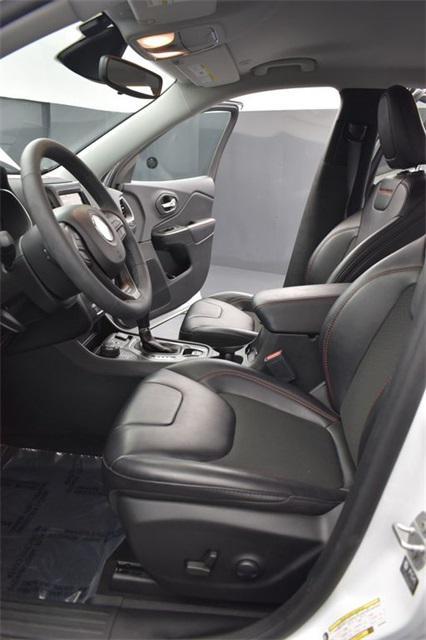 used 2022 Jeep Cherokee car, priced at $29,859