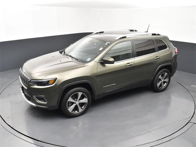 used 2019 Jeep Cherokee car, priced at $21,333