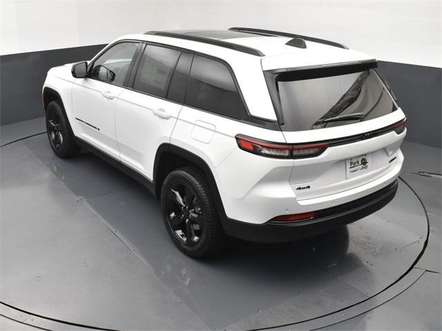 new 2025 Jeep Grand Cherokee car, priced at $47,177