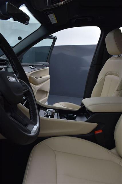 new 2025 Jeep Grand Cherokee car, priced at $47,177