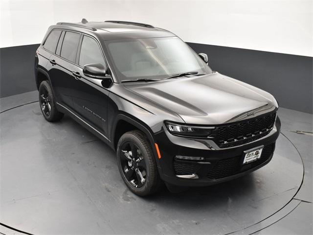 new 2025 Jeep Grand Cherokee car, priced at $49,510