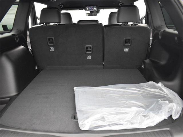 new 2025 Jeep Grand Cherokee car, priced at $45,185