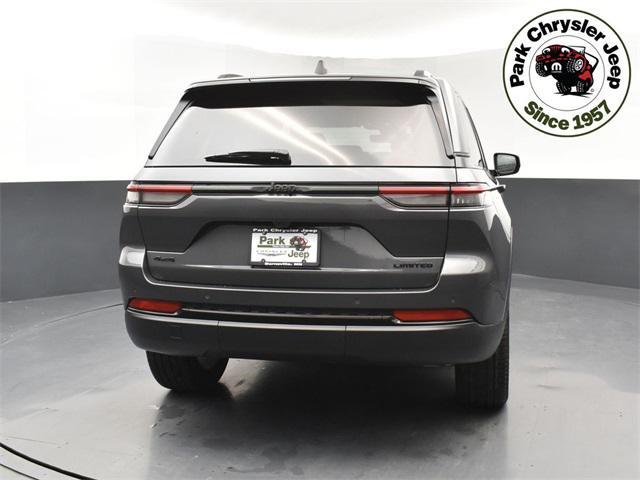 new 2025 Jeep Grand Cherokee car, priced at $47,555