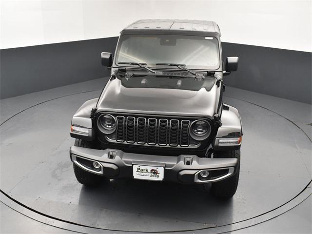 new 2025 Jeep Gladiator car, priced at $53,635