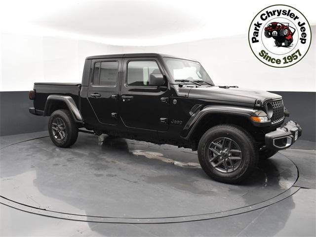 new 2024 Jeep Gladiator car, priced at $47,162