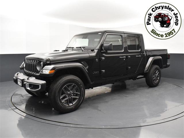 new 2024 Jeep Gladiator car, priced at $41,614