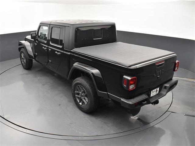 new 2024 Jeep Gladiator car, priced at $41,614