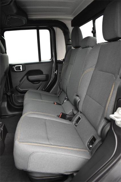 used 2024 Jeep Gladiator car, priced at $38,322