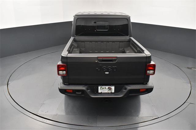 new 2025 Jeep Gladiator car, priced at $49,945