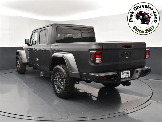 new 2025 Jeep Gladiator car, priced at $49,945