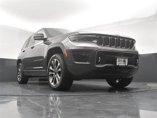 used 2022 Jeep Grand Cherokee car, priced at $28,588