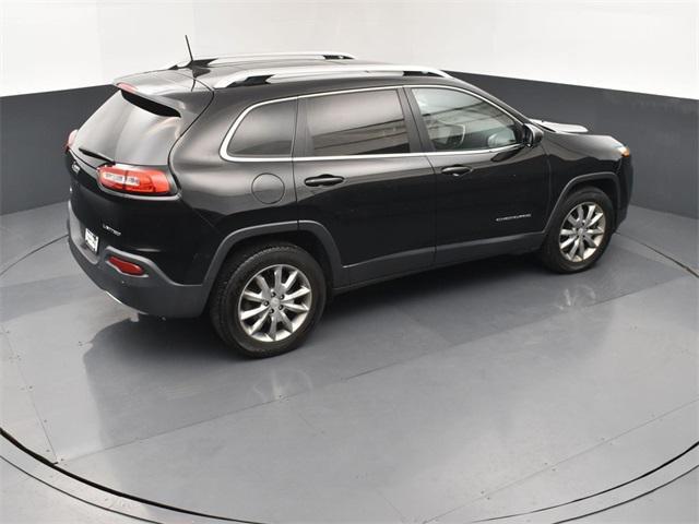 used 2018 Jeep Cherokee car, priced at $13,739