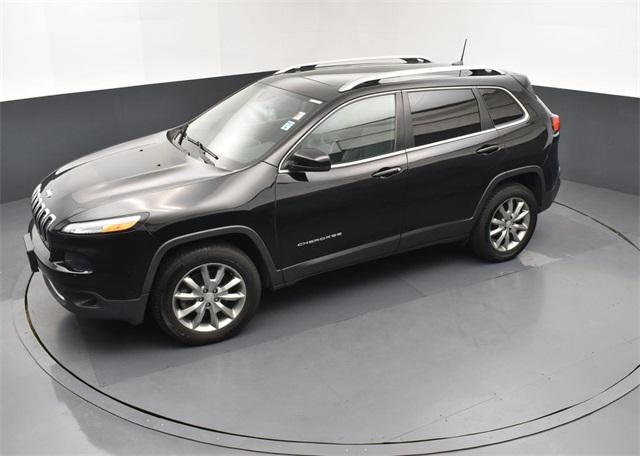 used 2018 Jeep Cherokee car, priced at $13,739