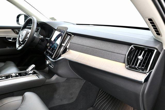 new 2025 Volvo XC90 Plug-In Hybrid car, priced at $83,645