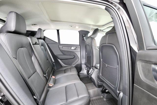new 2025 Volvo XC40 car, priced at $48,710