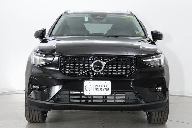 new 2025 Volvo XC40 car, priced at $48,710