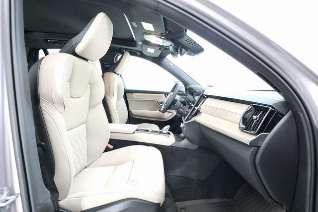 new 2026 Volvo XC90 car, priced at $71,825