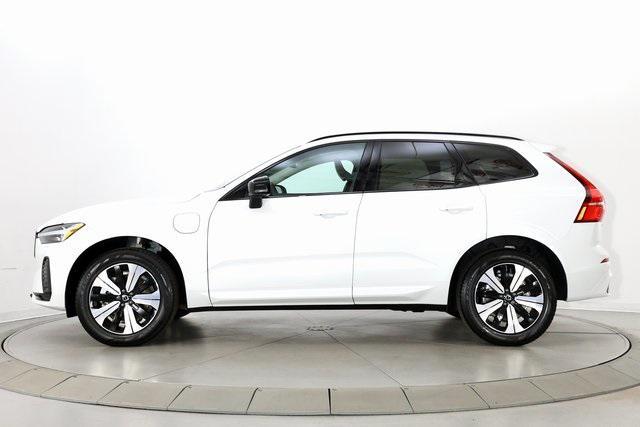 new 2025 Volvo XC60 Plug-In Hybrid car, priced at $53,075