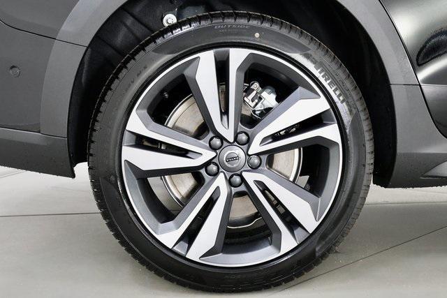 new 2026 Volvo V60 Cross Country car, priced at $52,450