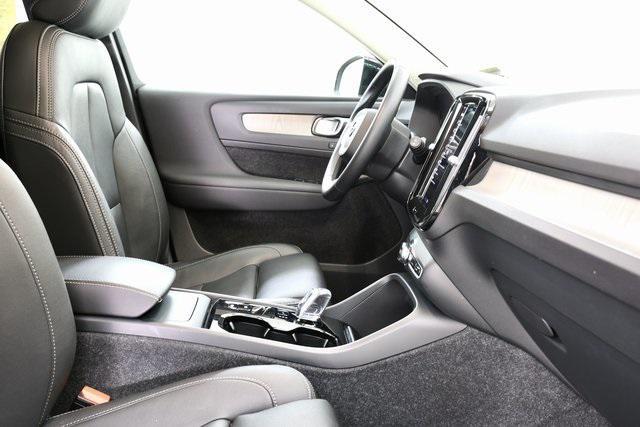 used 2025 Volvo XC40 car, priced at $34,790